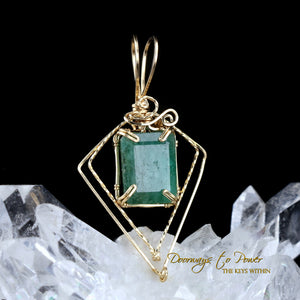 Green Emerald Crystal Pendant 14k 'Heart Center'