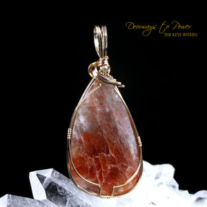 Rainbow Lattice Sunstone Crystal Pendant 14k