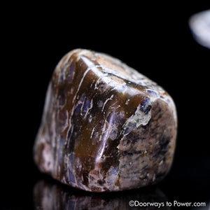 Que Sera Stone Tumbled Crystal 'Uninterruptible Power'