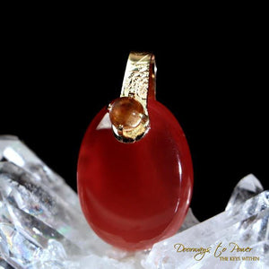 Hokkaidō Carnelian Light Language Pendant