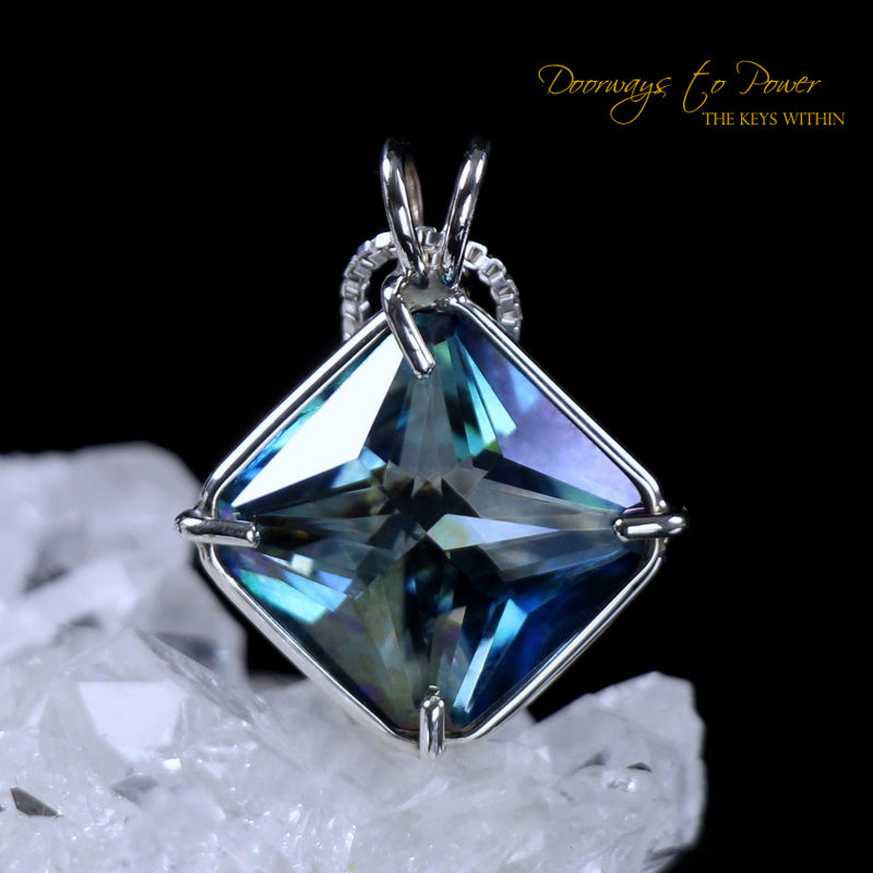 Aqua Aura Magician Stone Pendant Tools for Evolution Doorways to Power