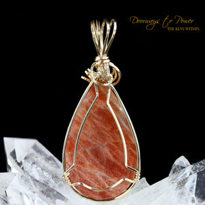 Rainbow Lattice Sunstone Crystal Pendant 14k