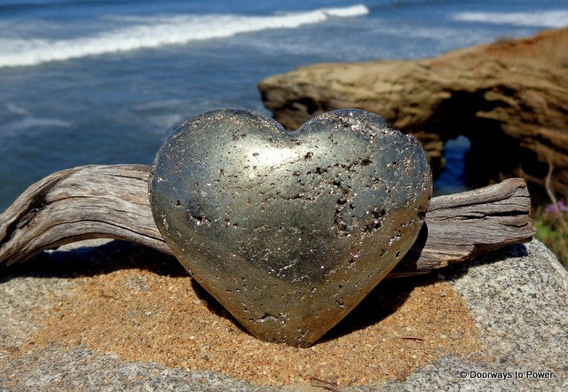 Pyrite Abundance Heart  3"