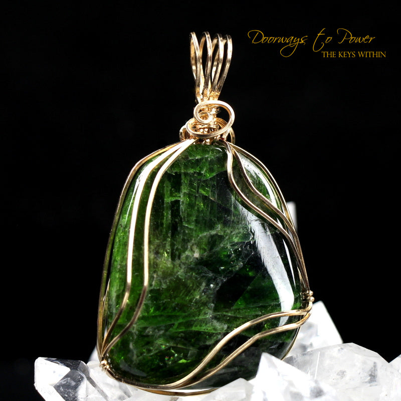 Chrome Diopside Crystal Pendant 14k Gold