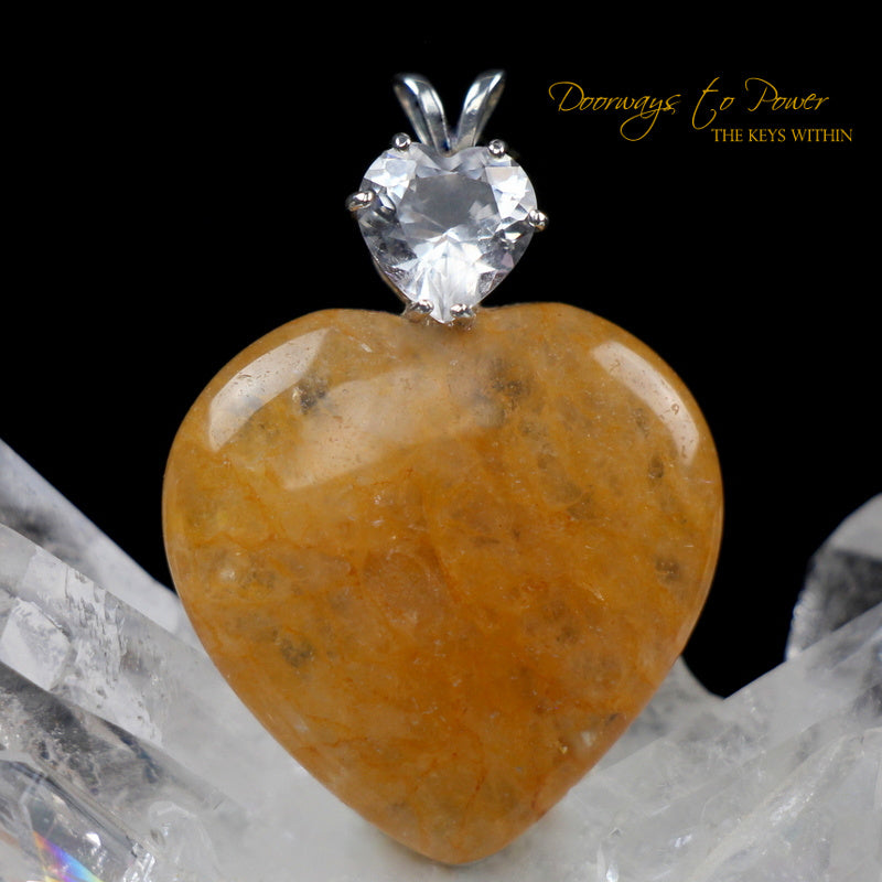 Himalayan Gold & Satyaloka Azeztulite Heart Pendant
