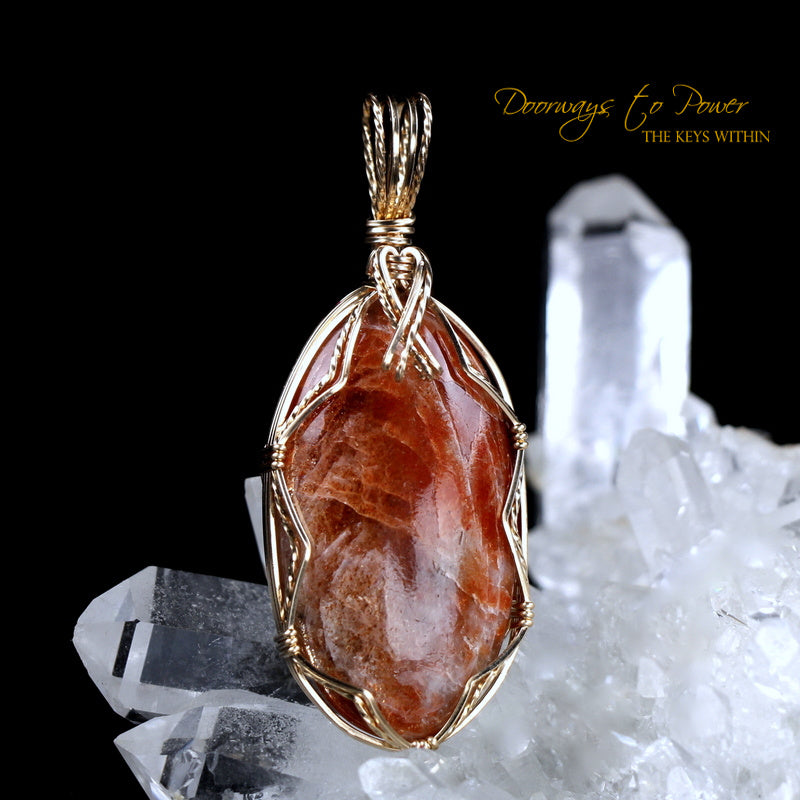 Rainbow Lattice Sunstone Crystal Pendant 14k