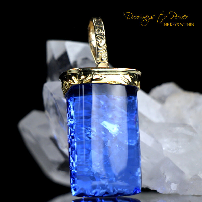 Siberian Blue Quartz Light Language Pendant 22k