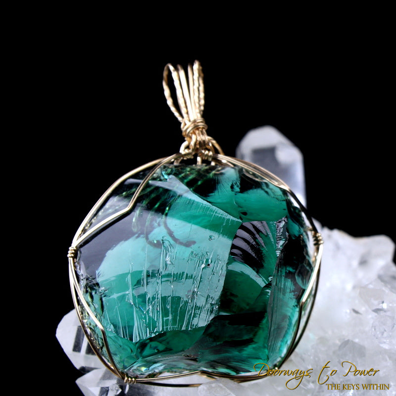 Thoth the Atlantean Emerald Green Andara Pendant 14k