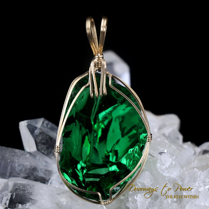Thoth the Atlantean Emerald Green Andara Crystal Pendant 14k