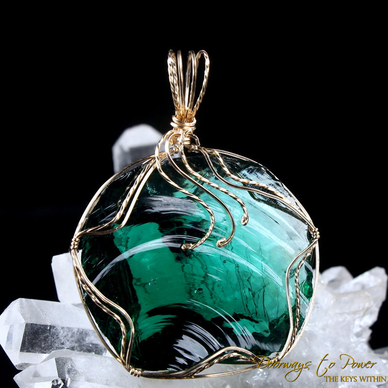 Thoth the Atlantean Emerald Green Andara Pendant 14k