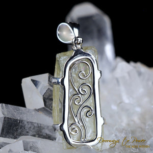 Hiddenite Crystal Pendant 925 SS