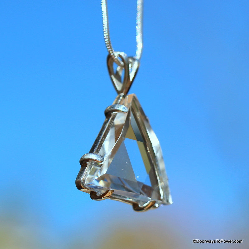 Star of David Vogel Triangle Pendant