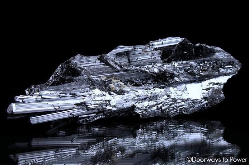 Stibnite Specimen 'VOYAGER'