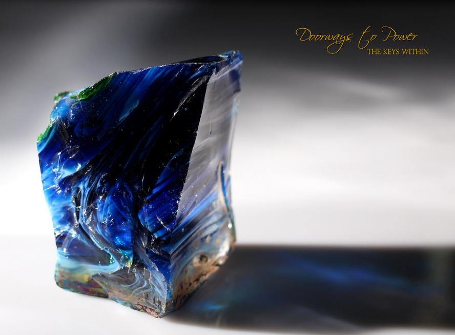 Luminous Auspicious One Bi Color Andara Crystal 'Ultra Rare'