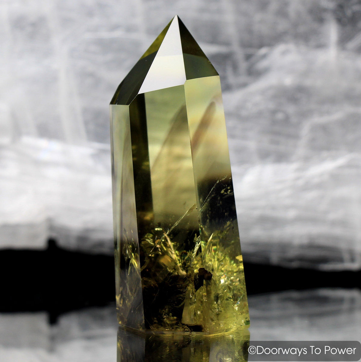 Casa Crystal Phantom Quartz