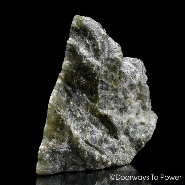 Labradorite Crystal Altar Stone 'Inter Dimensional Magic'