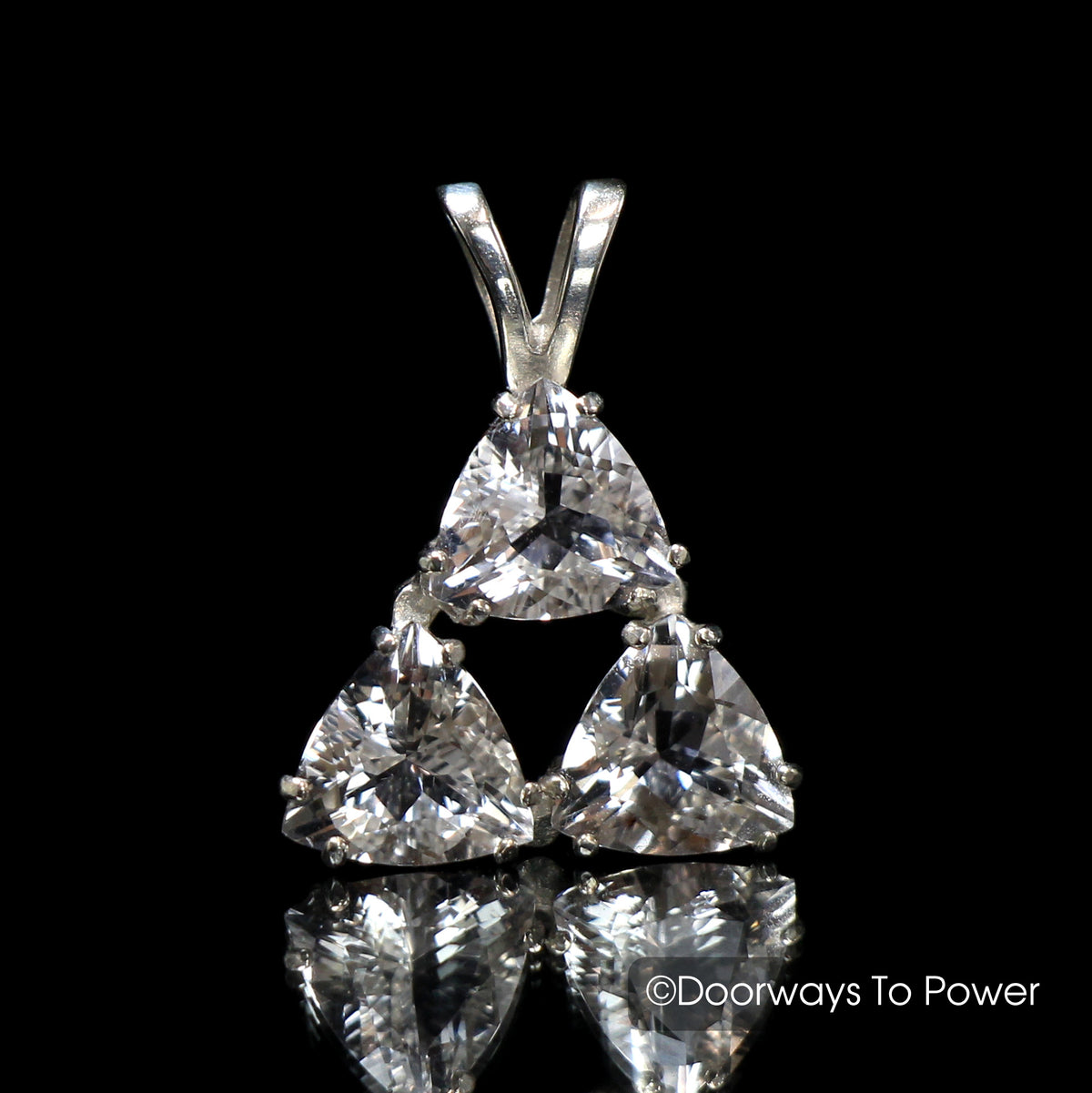 Satyaloka Azeztulite Pendant