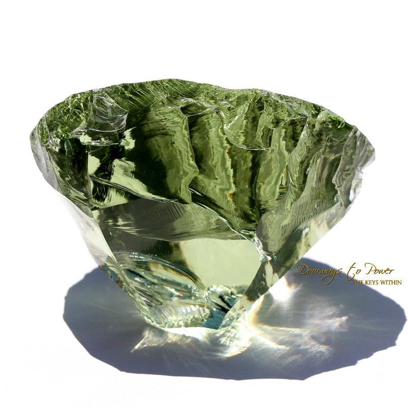 Terra Olive Andara Crystal 'One Who Sees in the Dark'