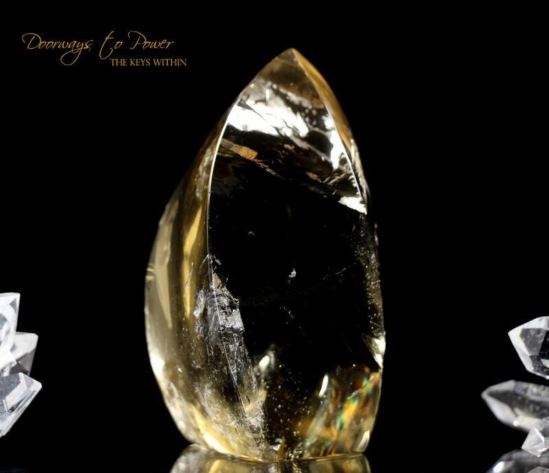 Citrine Quartz Crystal Sculpture 'The Oracle'