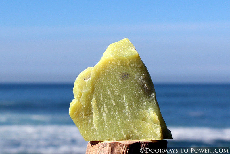 2.75" HEALERITE Crystal Altar Stone "Greatly increases one’s chi"