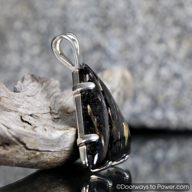 Nuummite Triangle Crystal Pendant Rare A +++ Top Quality