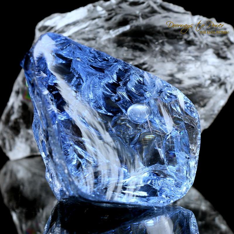 Lady Nellie Blue Andara Crystal 