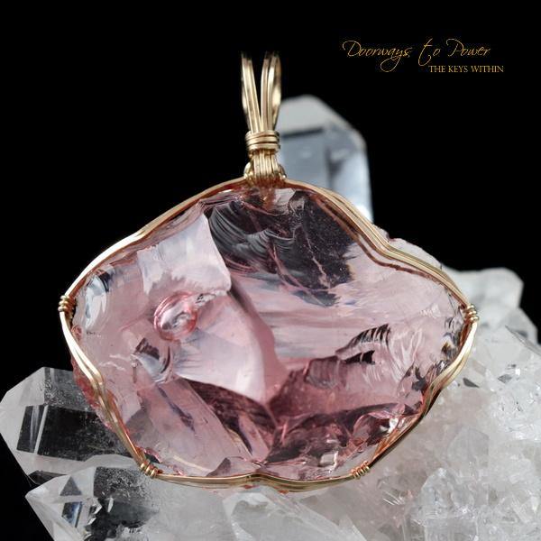 VENUSIAN PINK Andara Pendant 14k Gold