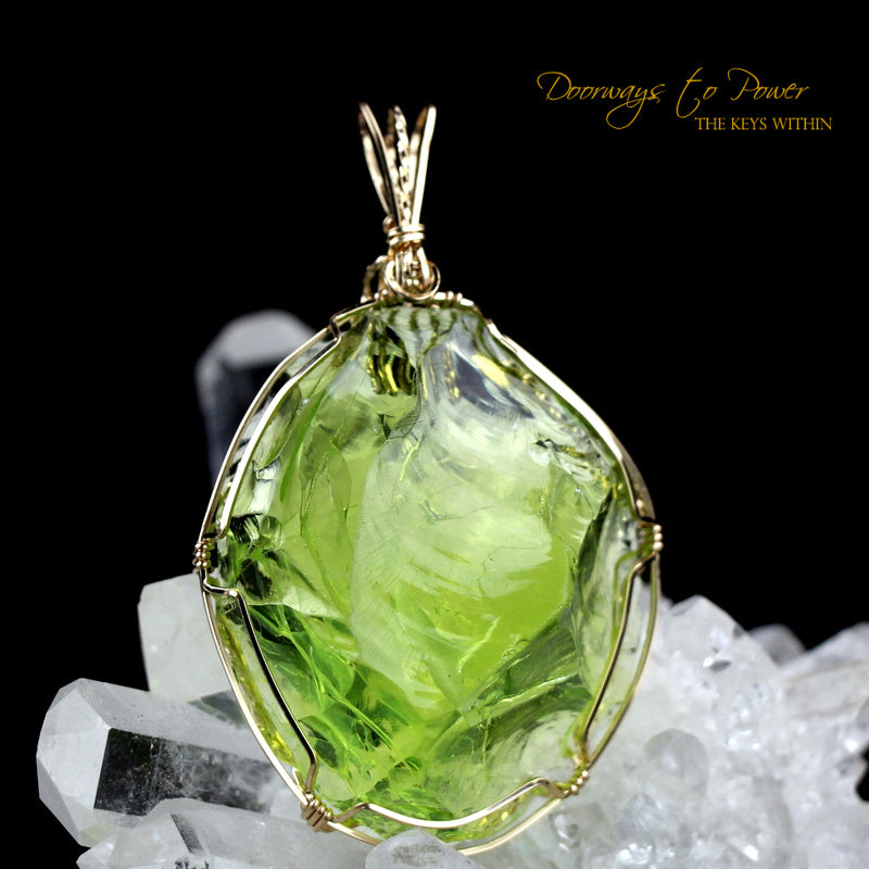 Green Martian ET Star Elder Andara Crystal Pendant 14k