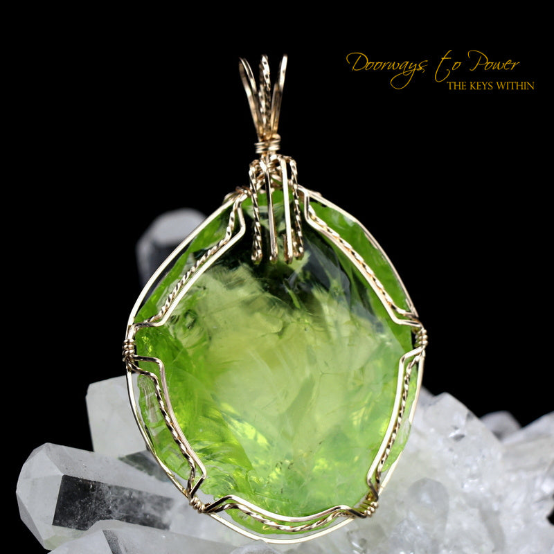 Green Martian ET Star Elder Andara Crystal Pendant 14k