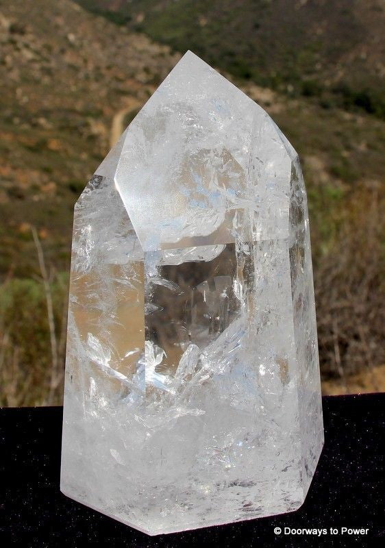 John of God Quartz Temple Heart Dow Crystal Altar Stone CAQ-38