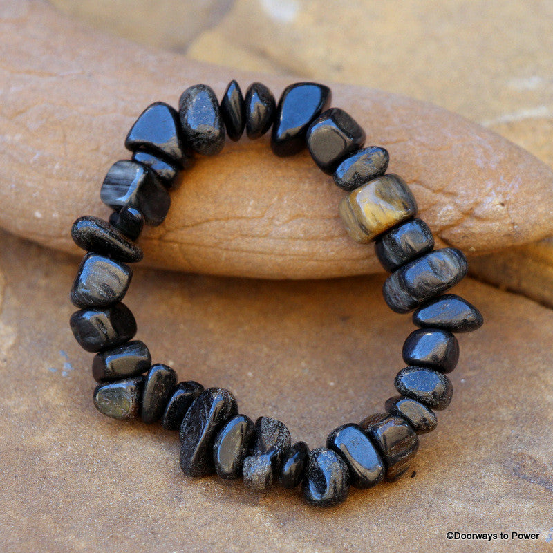 ISUA Stone Crystal Healing Energy Bracelet 750 million years older than Nuummite Rare