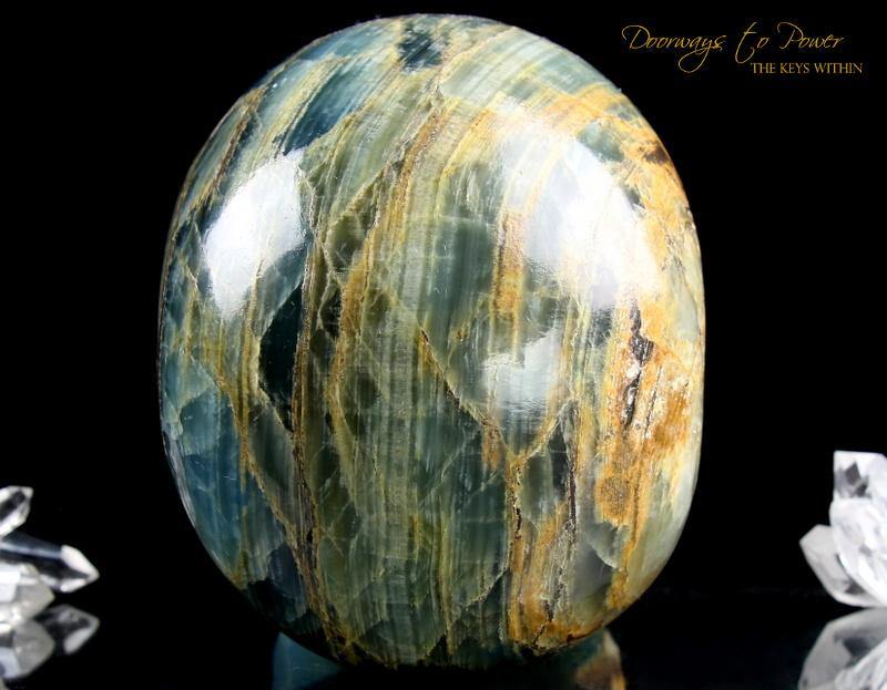 Lemurian Aquatine Calcite Crystal Skull 