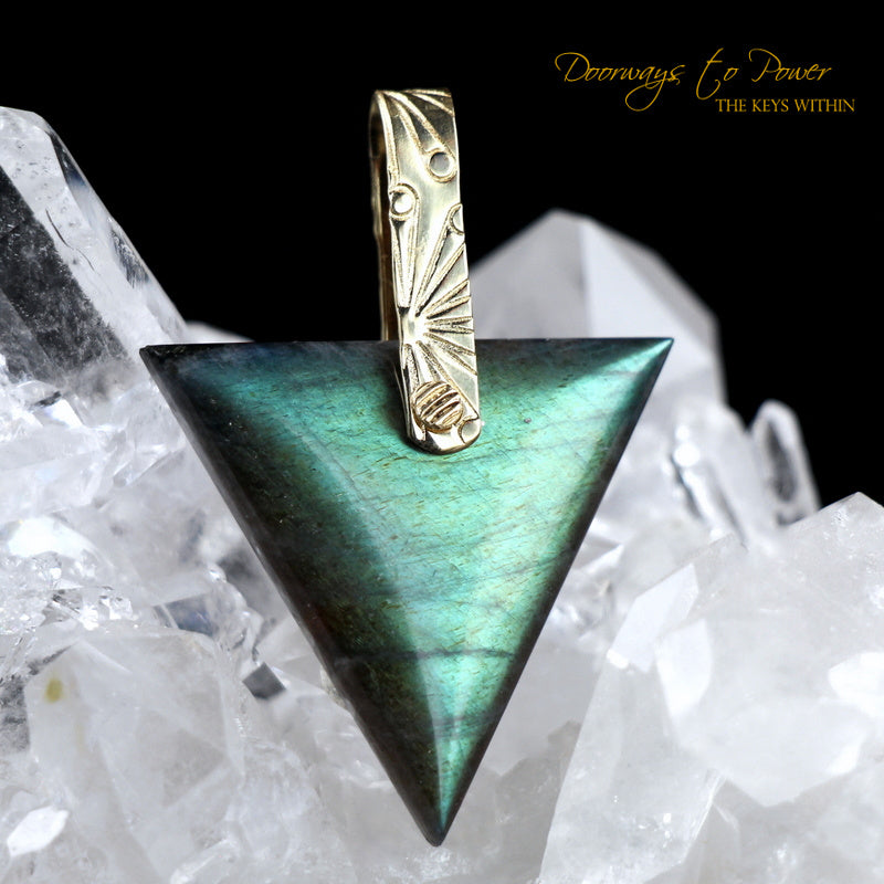  Labradorite Light Language Pendant 14k