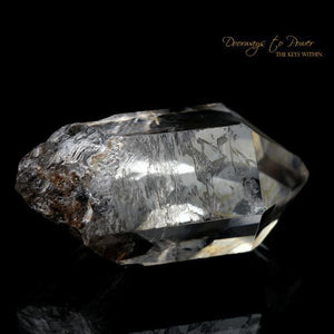 Brookite in Quartz 