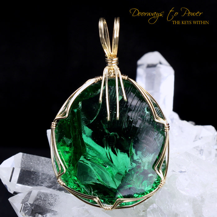Thoth the Atlantean Emerald Green Andara Pendant 14k 