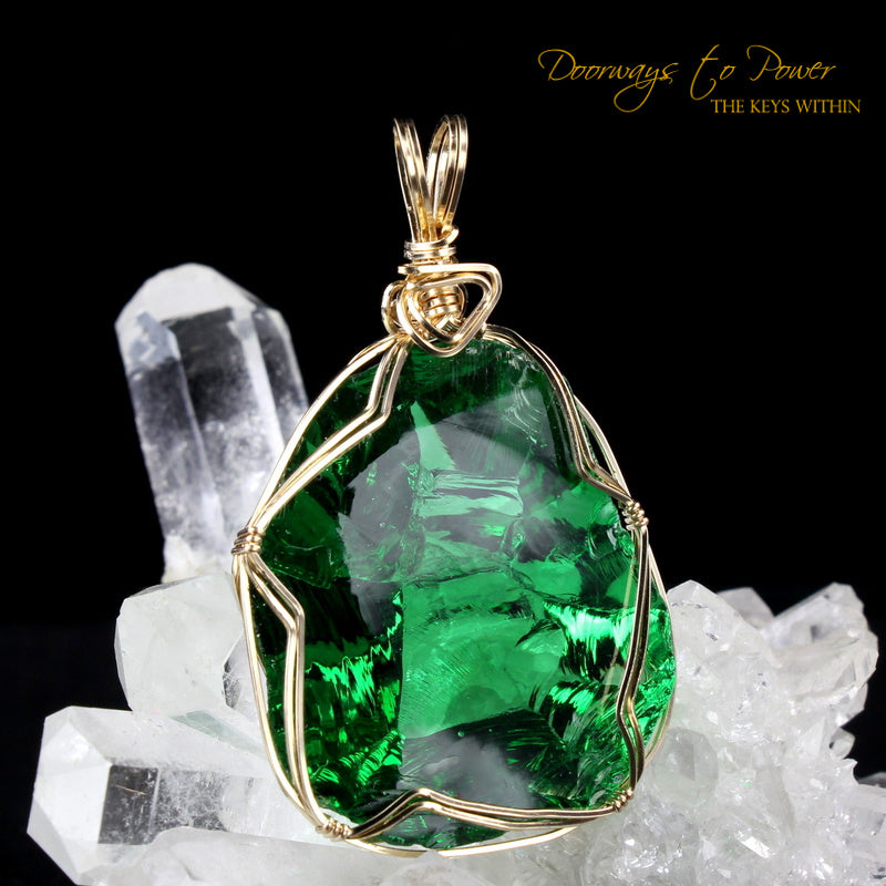 Thoth the Atlantean Emerald Green Andara Pendant 14k