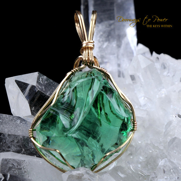 Thoth the Atlantean Emerald Green Andara Pendant 14k