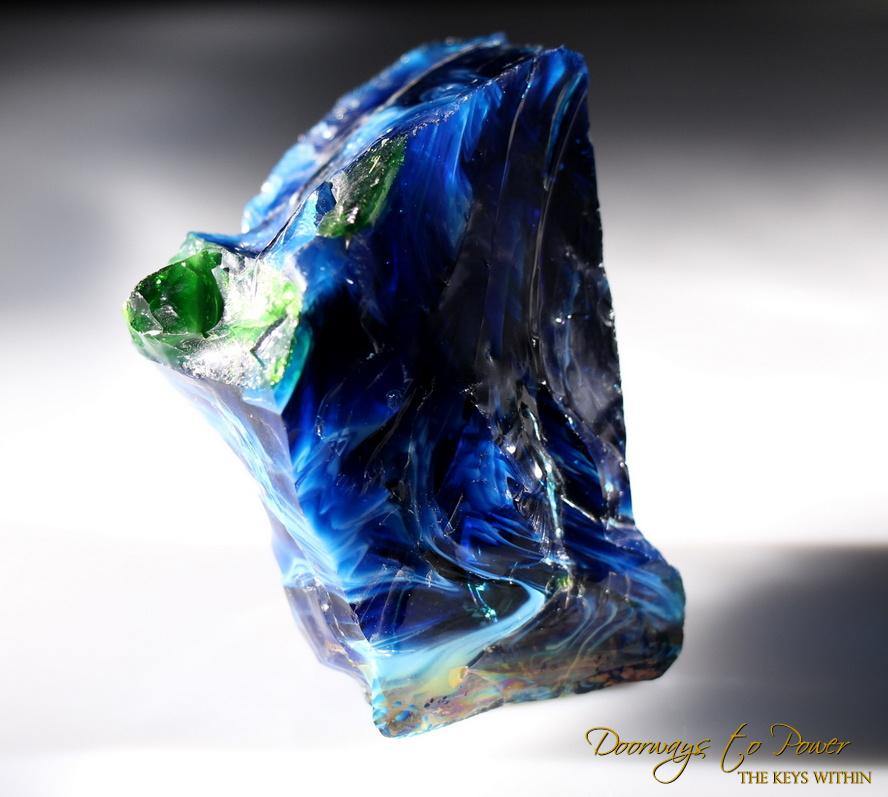 Luminous Auspicious One Bi Color Andara Crystal 'Ultra Rare'