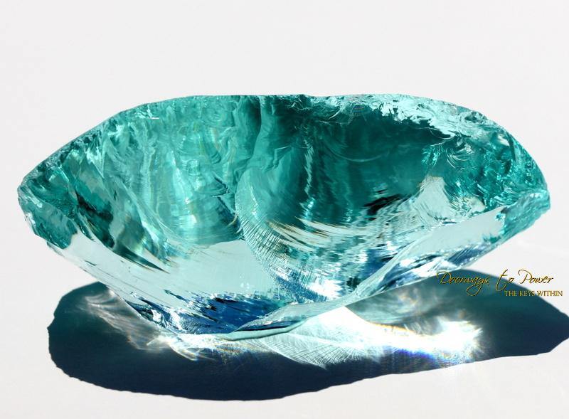 Aqua Serenity Andara Crystal 'Atlantean Hologram'