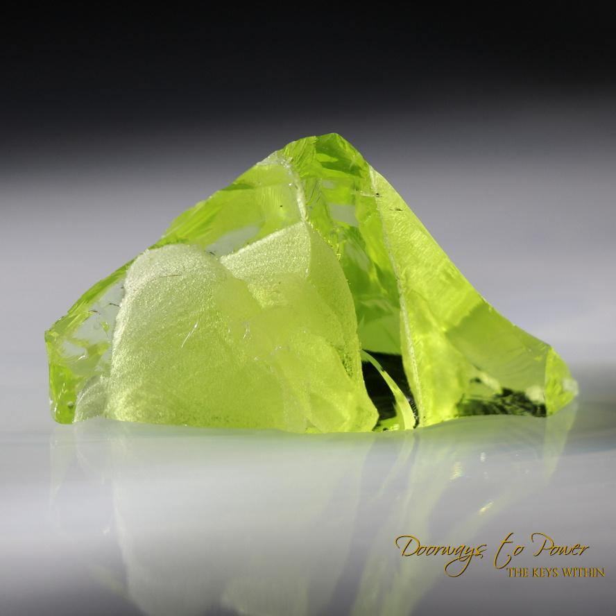 Oracle Eye Radium & Cosmic Ice Andara Crystal