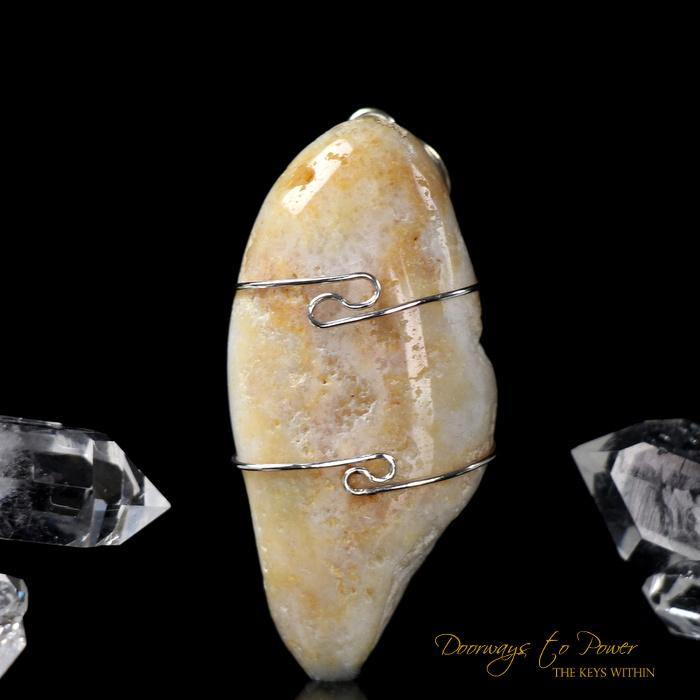 Honey & Cream Azeztulite Pendant 