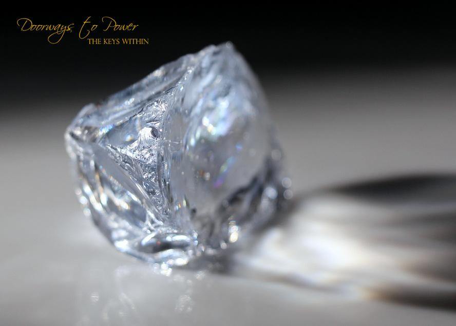 Lady Nellie Blue Andara Crystal